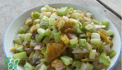 八月瓜的籽怎么吃？八月瓜籽的功效作用