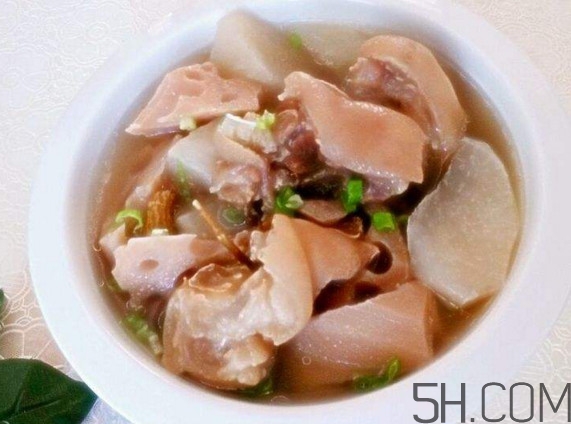 豬腳湯下奶嗎？豬腳湯怎么做好喝