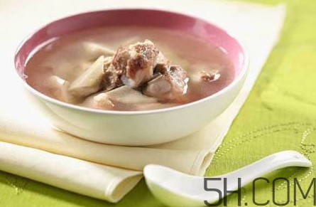 牛骨頭湯補(bǔ)什么？牛骨頭湯不能和什么一起吃