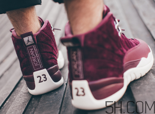 air jordan 12 bordeaux紅酒配色上腳效果怎么樣？