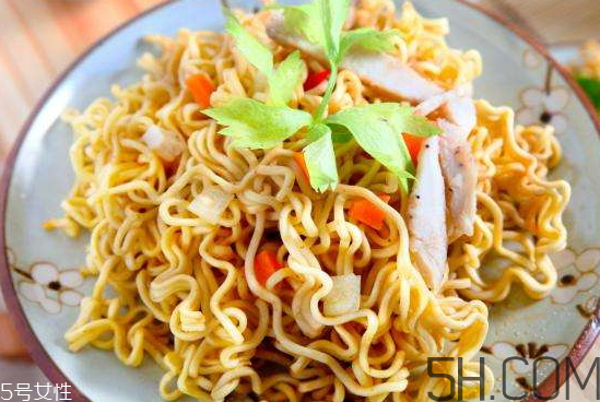 炒面為什么會粘鍋？炒面怎么不粘鍋？