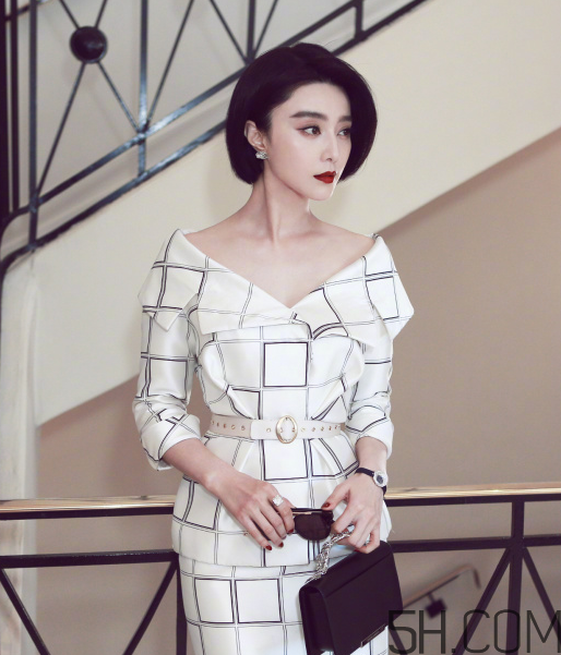 豐唇后多久可以化妝？豐唇后能擦口紅嗎？