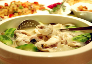 脆肉鯇是淡水魚(yú)嗎？脆肉鯇是怎么養(yǎng)殖的？