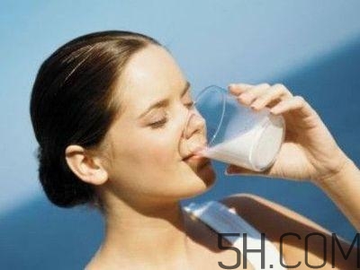 孕婦奶粉能和雞蛋一起吃嗎？喝孕婦奶粉的注意事項