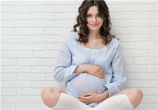 孕婦怎么睡覺對(duì)胎兒好？孕婦害喜怎么回事？
