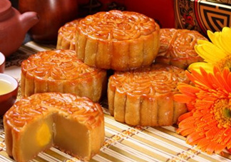 寶寶多大可以吃月餅？寶寶吃月餅會上火嗎？