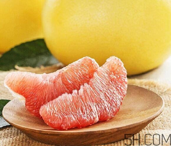 紅心柚子與白肉柚子有什么差別？紅心柚子是轉基因嗎？