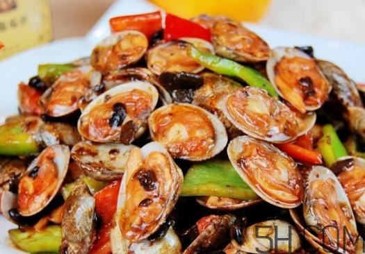 花甲吃多了會得結(jié)石嗎？吃花甲要注意什么？