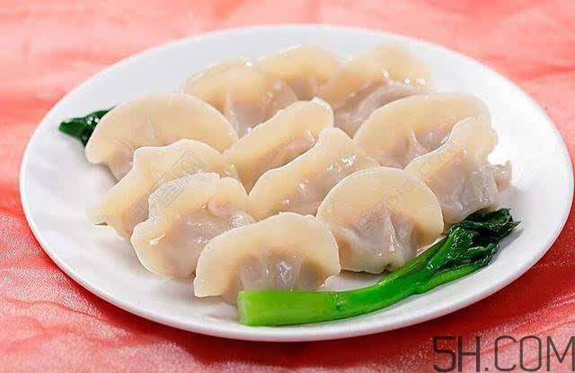 煮餃子開鍋煮皮還是餡？煮餃子蓋不蓋鍋蓋？