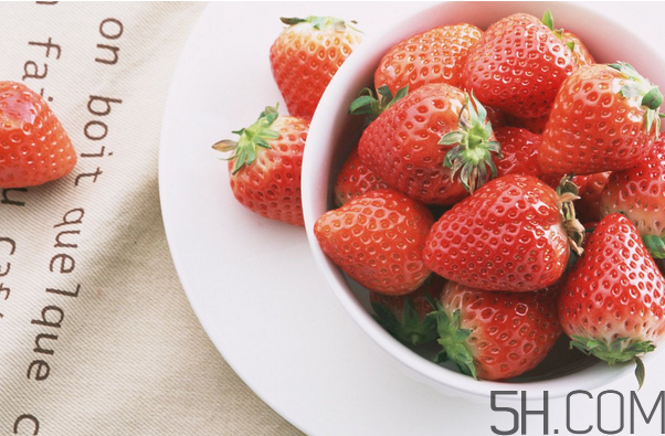 經(jīng)期吃草莓要注意什么？草莓可以放冰箱幾天？