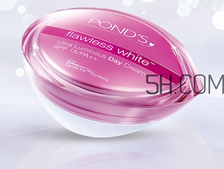 日霜和晚霜的區(qū)別_日霜和晚霜的作用 日霜和晚霜的區(qū)別_日霜和晚霜的作用