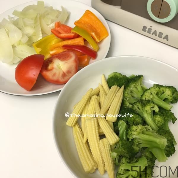 關(guān)于寶寶吃輔食的疑難問題，答案在這里