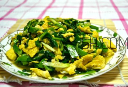 吃韭菜為什么口臭？吃韭菜脹氣怎么緩解？