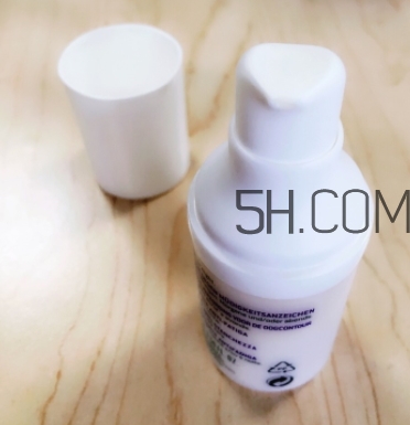 歐樹(shù)眼霜適合多少歲？歐樹(shù)眼霜適合什么膚質(zhì)