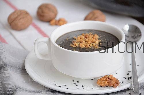 黑芝麻糊什么時候吃最好？黑芝麻糊的做法大全