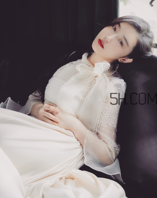 中耳炎應(yīng)該注意些什么？中耳炎應(yīng)該怎么治療？