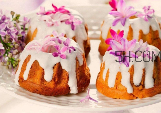 動(dòng)物奶油和植物奶油有什么區(qū)別？淡奶油和鮮奶油的區(qū)別