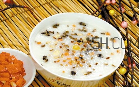 榛子生吃好還是熟吃好？榛子怎么吃營養(yǎng)價值高？