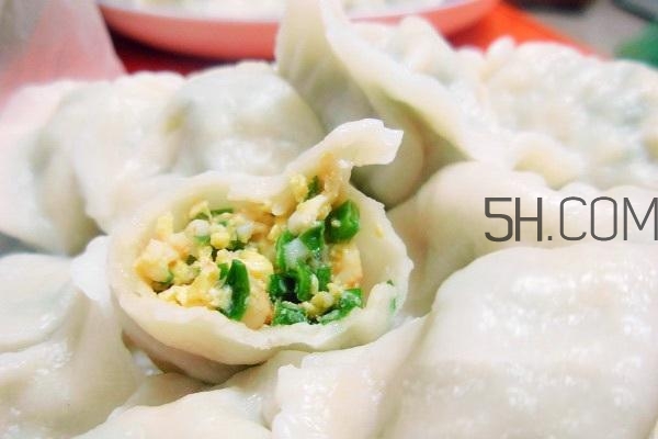 孕婦能吃韭菜餡餃子嗎？孕婦吃韭菜餡餃子對(duì)胎兒好嗎？