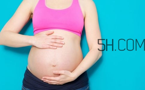 孕婦臨產(chǎn)入院需要準(zhǔn)備什么？孕婦臨產(chǎn)入院檢查項(xiàng)目