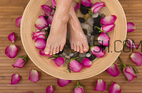 運(yùn)動(dòng)后泡腳有什么好處？運(yùn)動(dòng)后泡腳水溫多少合適？