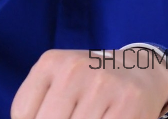 悅詩風吟隔離乳怎么用？悅詩風吟隔離乳色號怎么選？