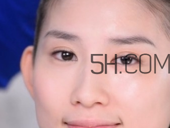 悅詩風吟隔離乳怎么用？悅詩風吟隔離乳色號怎么選？