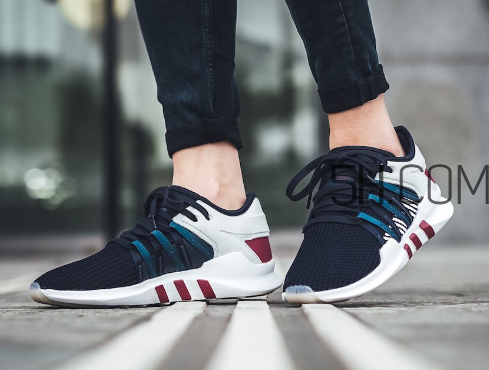 adidas eqt racing adv復(fù)古跑鞋在哪買？