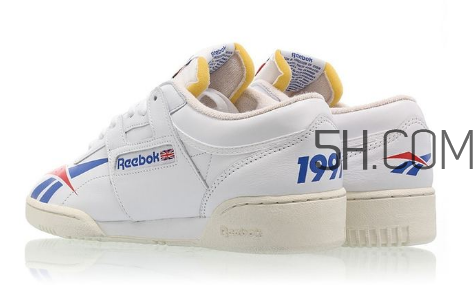 kasina與reebok聯(lián)名復(fù)古運(yùn)動鞋多少錢_在哪買？