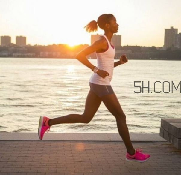 穿松糕鞋能跑步嗎？早上跑步夠長(zhǎng)高嗎？