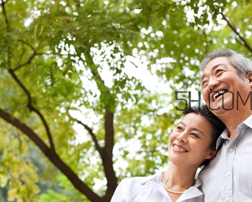 肺結(jié)核喝什么茶好得快？肺結(jié)核喝什么湯有營養(yǎng)？