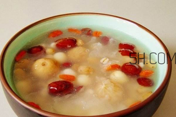 秋季皮膚過敏怎么辦？女性秋季食療進(jìn)補(bǔ)誤區(qū)