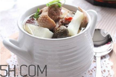 秋燥喝什么湯好？秋季適合吃什么肉？