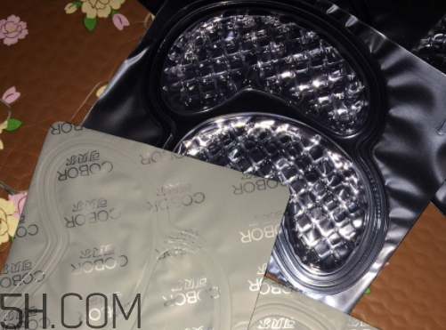 可貝爾燕窩特潤修護眼紋消眼貼膜多少錢？怎么樣？