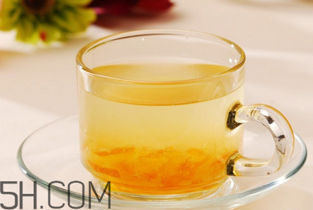 紅心柚和白心柚有什么區(qū)別？柚子皮泡水喝的作用？