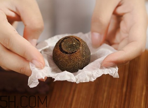 柑普茶怎樣選擇比較好？柑普茶和桔普茶的區(qū)別有哪些