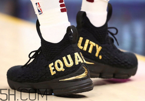 nike lebron 15 equality黑金配色會發(fā)售嗎？