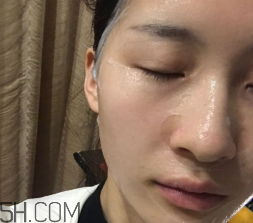 新生活國(guó)際玻尿酸補(bǔ)水面膜怎么樣？多少錢？