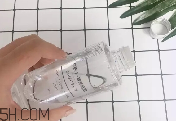 muji無印良品化妝水怎么用？無印良品化妝水使用心得