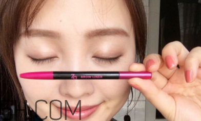姬芮柔芯旋彩眉筆怎么樣？姬芮柔芯旋彩眉筆試色