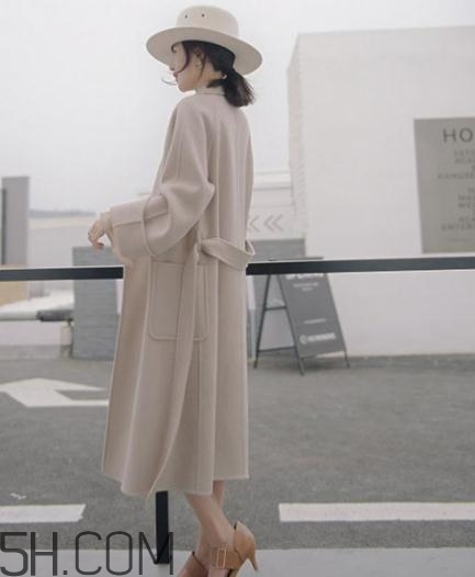 羊毛大衣被蟲蛀了怎么辦？羊毛大衣怎樣預防被蟲蛀？