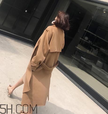 羊毛大衣扎人怎么辦？羊毛大衣太硬怎么辦？