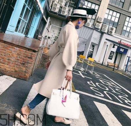 羊絨大衣會起球嗎？羊絨大衣起球怎么辦？