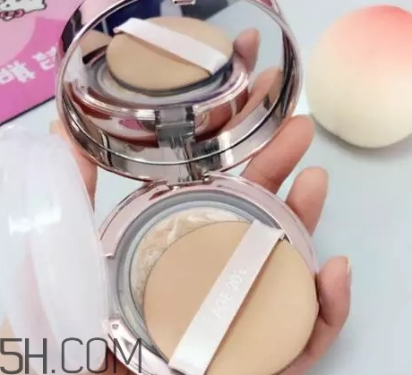 age20s愛敬黑金水粉霜色號 愛敬黑金水粉霜試色 age20s愛敬黑金水粉霜色號 愛敬黑金水粉霜試色