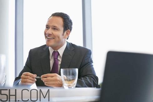 肺氣腫會傳染嗎？肺氣腫吃什么藥？