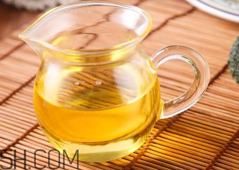 調(diào)和油是什么油？調(diào)和油和花生油哪個好