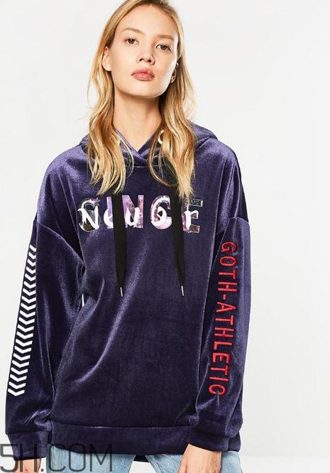 ca的衣服貴嗎？ca衣服什么價位？