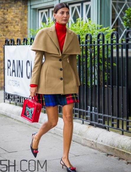 肩窄的女生冬天怎么穿？肩窄的女生冬天穿搭技巧