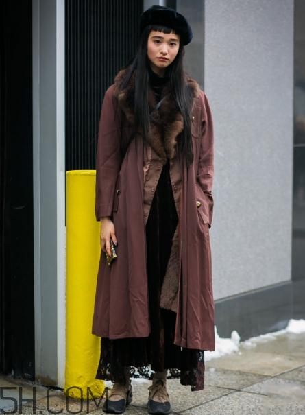 肩窄的女生冬天怎么穿？肩窄的女生冬天穿搭技巧