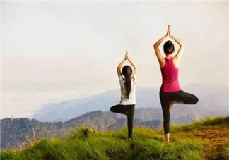 不適合孕婦做的瑜伽體式有哪些？練習熱瑜伽的注意事項